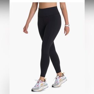 Vuori Studio Pocket Legging - Black
